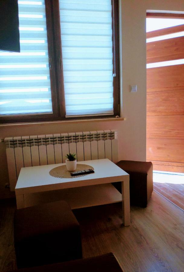 Chrzaszczewo Widokowe Wzgorze 2 Apartment Uherce Mineralne Exterior photo